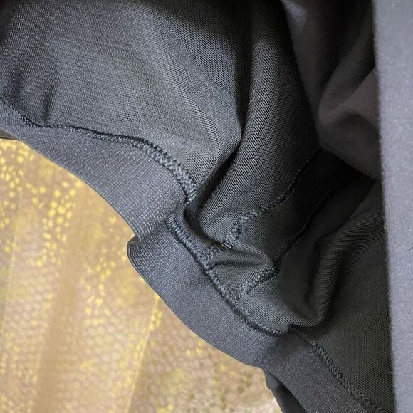 Athleta Black Elation Strappy Cropped Longline Yoga Active Top 3X D-DD NWT - Picture 3 of 11